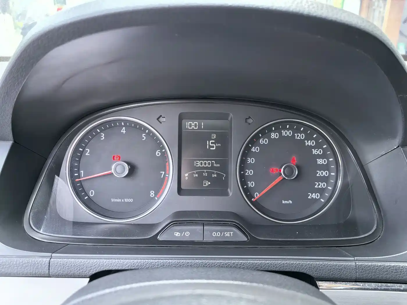 Volkswagen Lavida 2013 Facelift Classic 1.6L Manual Comfort фото 14