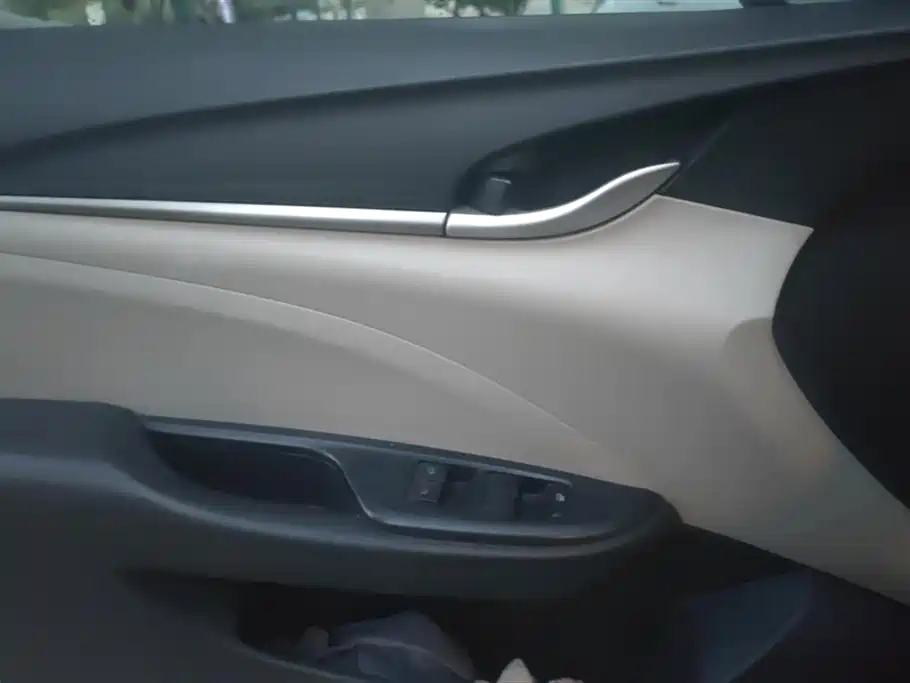 Buick Excelle 2017 15N Automatic Elite фото 7