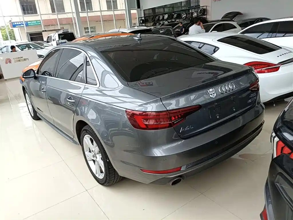 Audi A4L 2018 30th Anniversary 40 TFSI Progressive фото 5