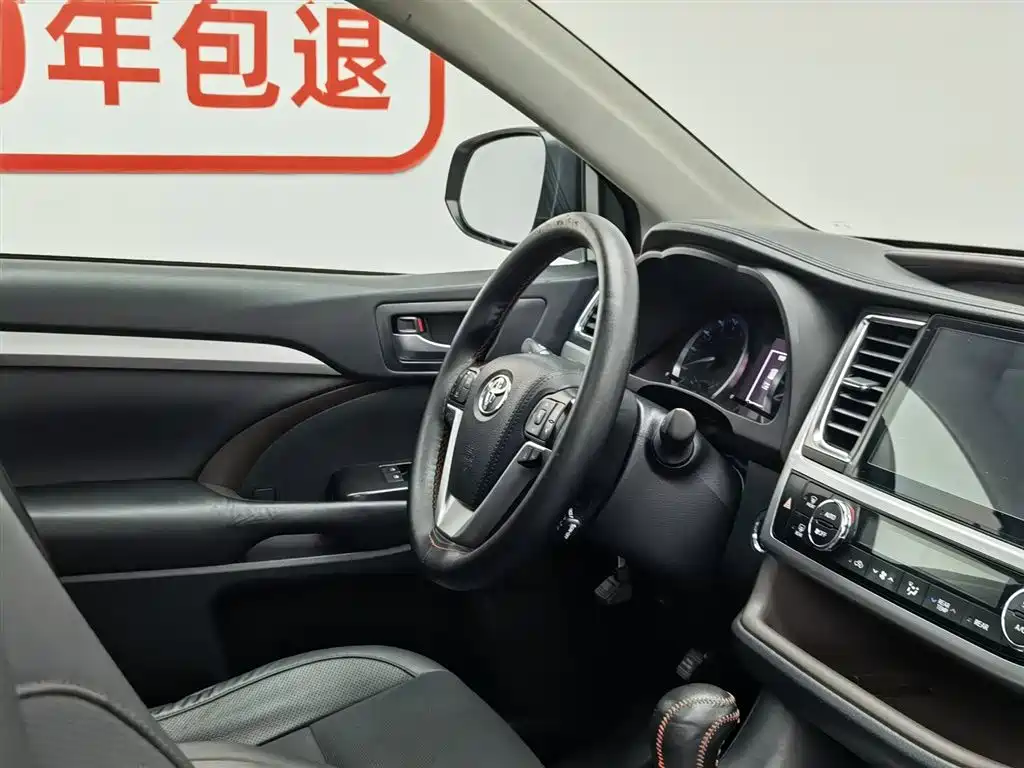 Toyota Highlander 2018 2.0T 4WD Luxury 7-seater (China V) фото 22