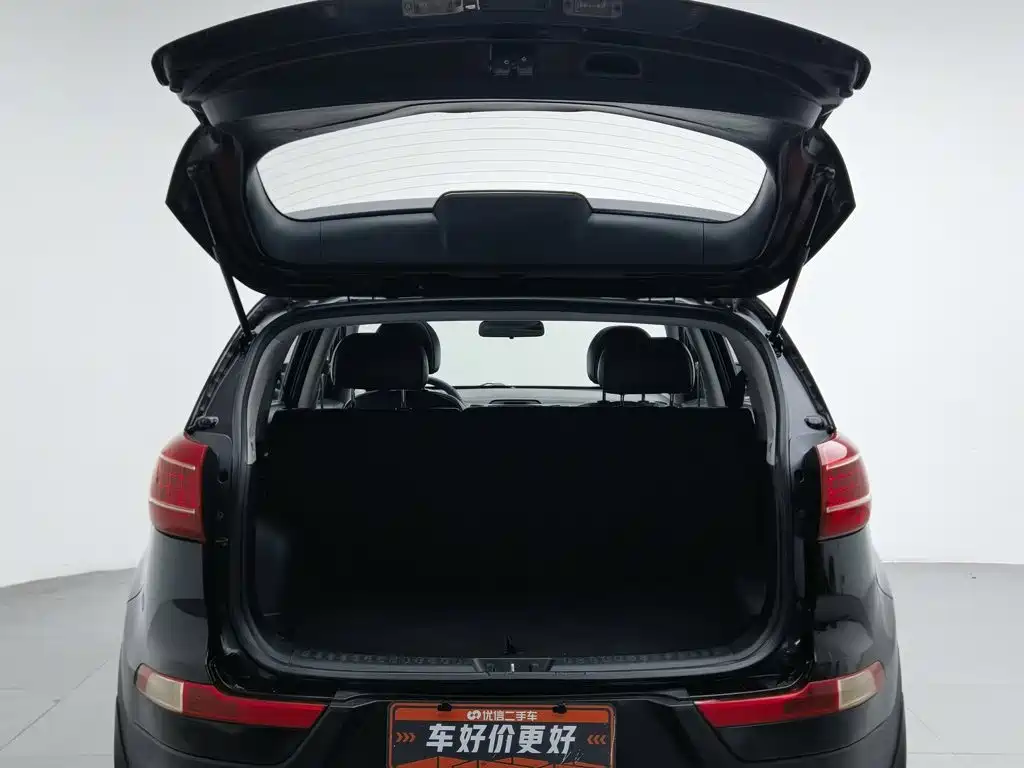 Фото 16 - Kia Sportage