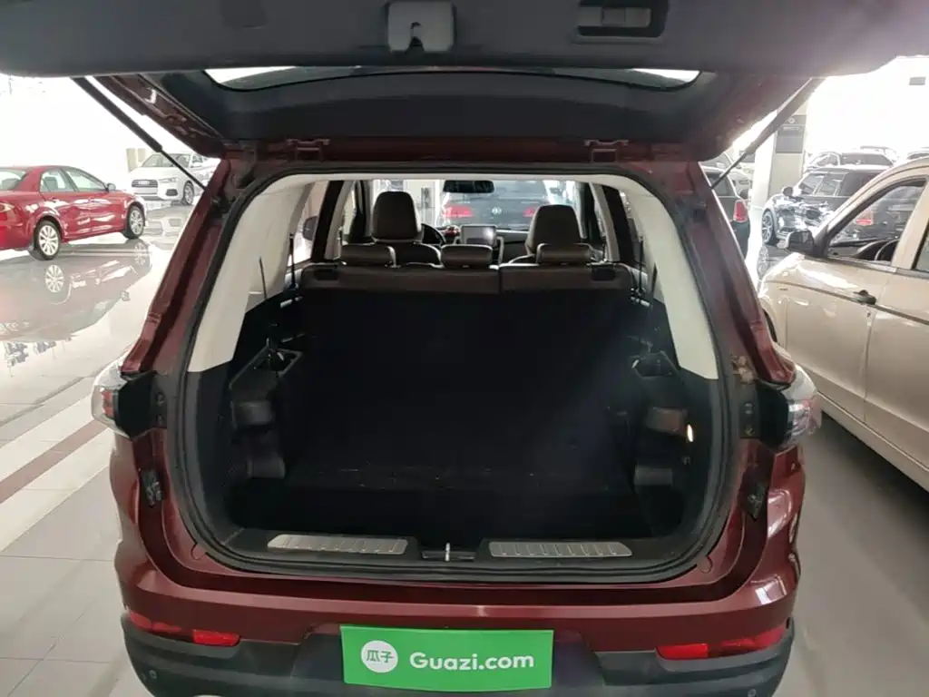Bisu Auto Bisu T5 2018 2017 1.5T Manual Luxury