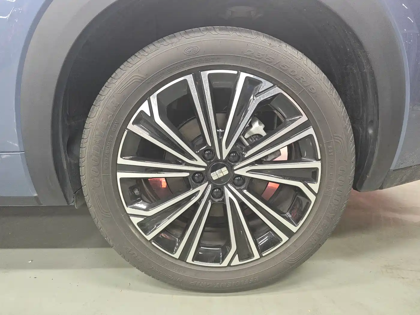 Geely Galaxy Galaxy Starship 7 EM-i 2025 120km Navigation Edition фото 36