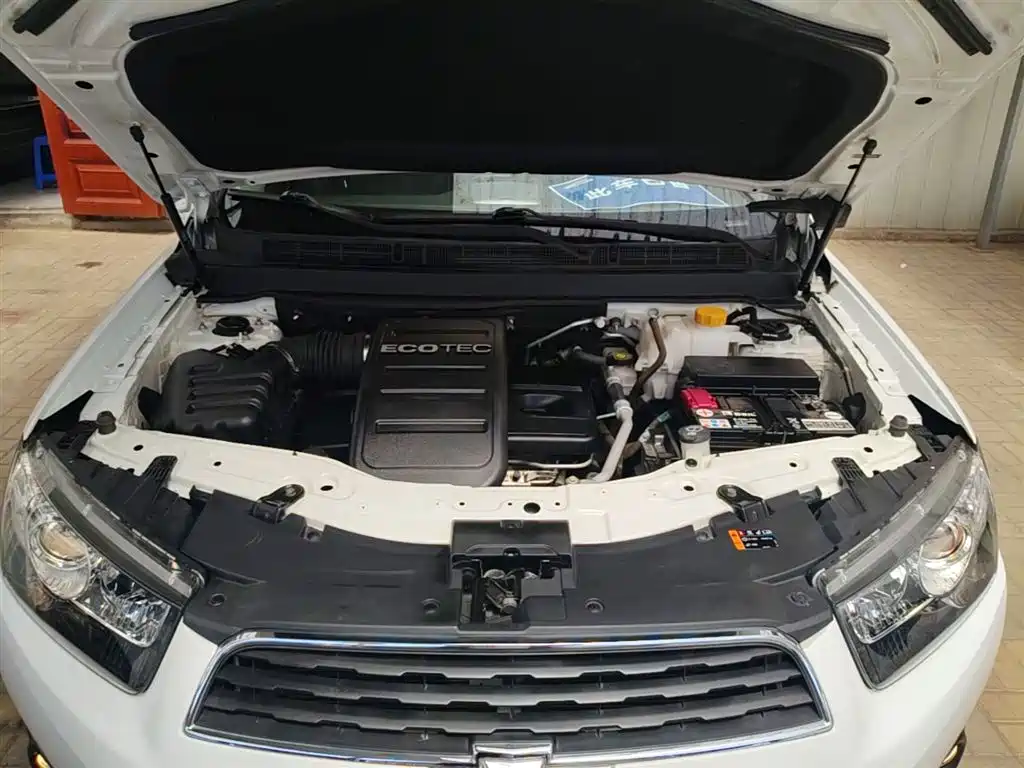 Chevrolet Captiva 2015 2.4L 2WD Urban Edition 7-seater фото 20