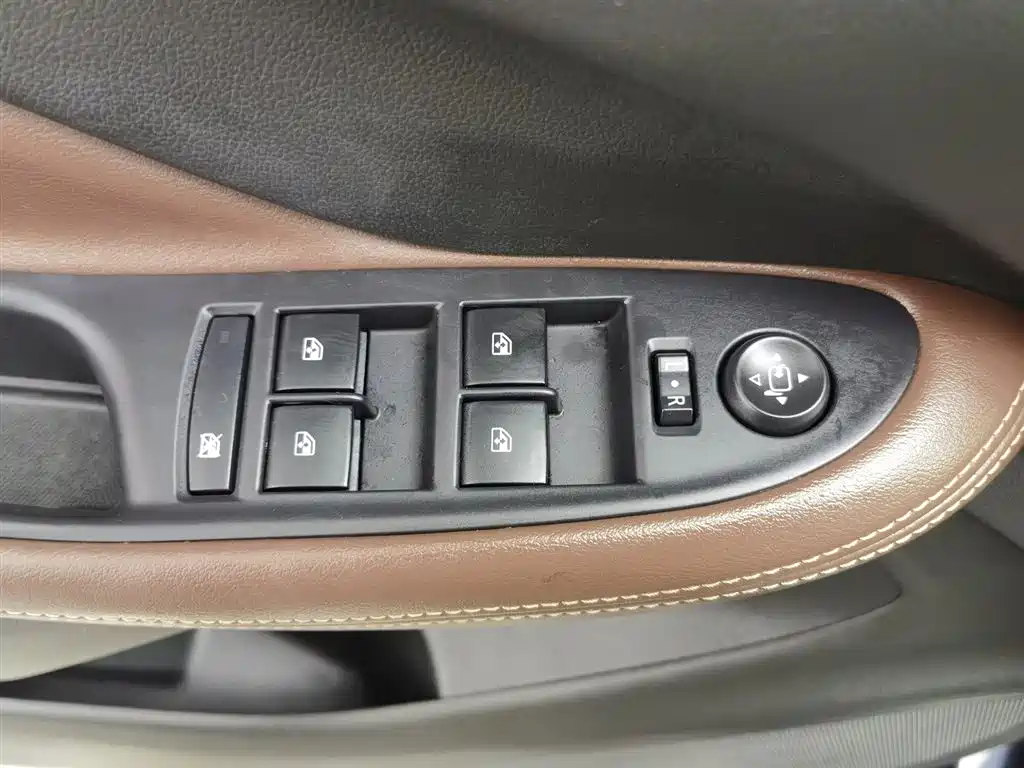 Buick Envision Plus 2021 532T FWD Elite Trim фото 9