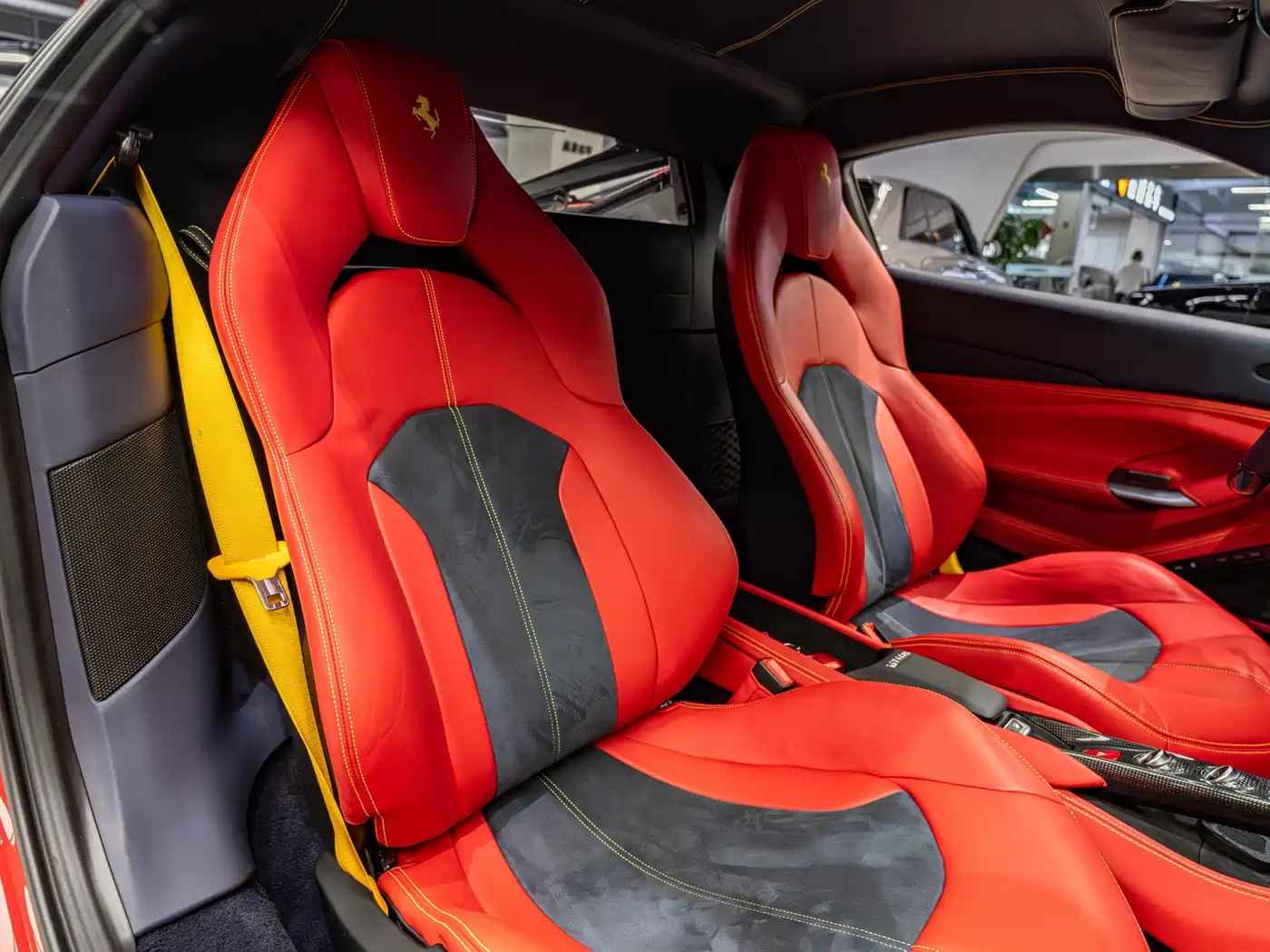 Ferrari F8 2021 2019 Tributo 3.9T V8
