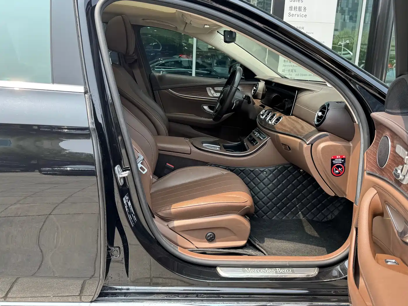 Mercedes-Benz E-Class 2021 E 300 L Fashion фото 8