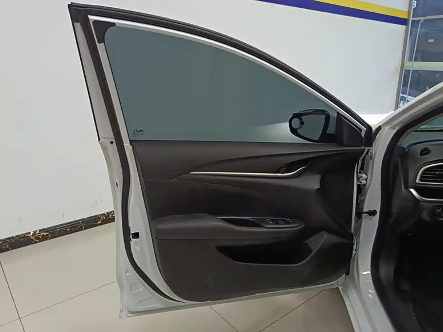 Фото 7 - Buick Excelle