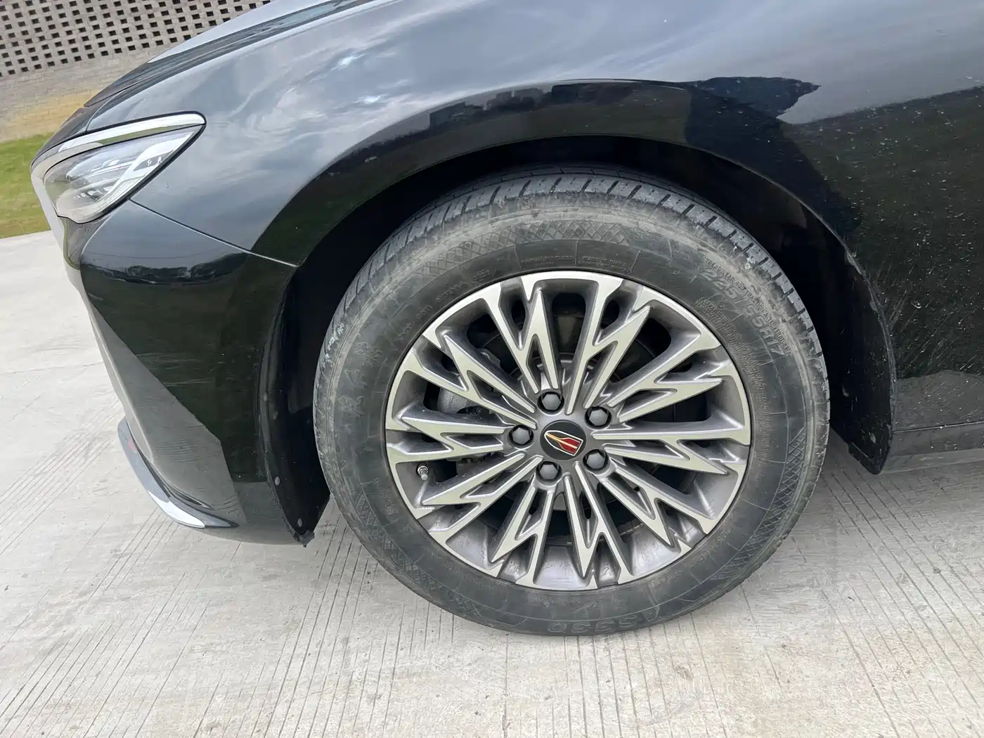 Hongqi H5 2023 1.5T DCT Smart Connect Joy Edition фото 14