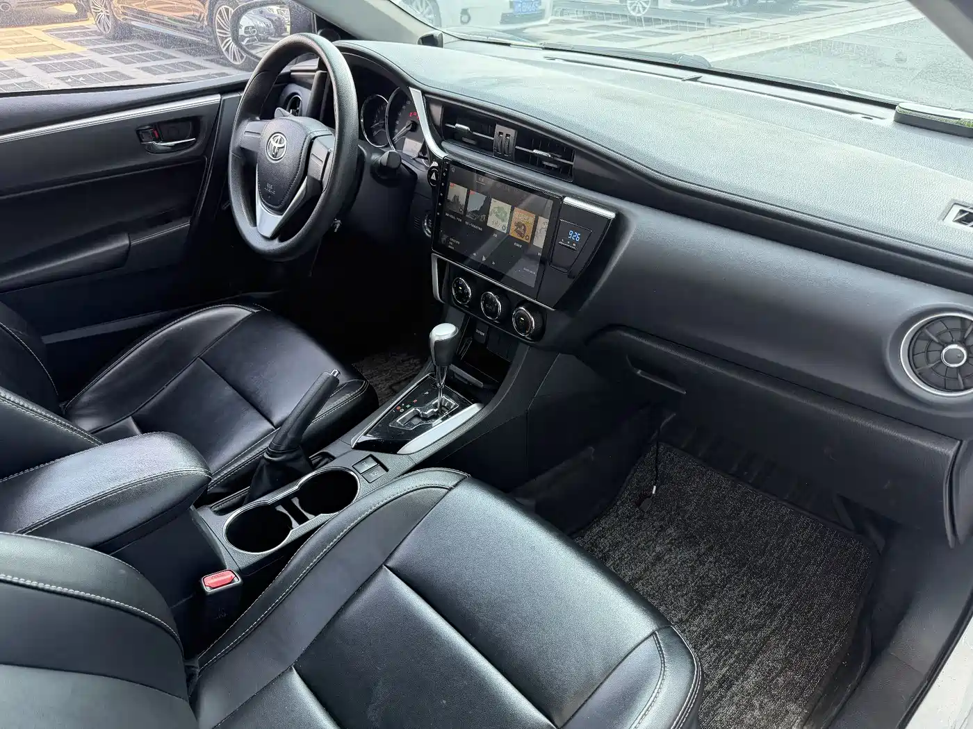 Toyota Corolla 2018 1.2T S-CVT GL Smart Edition фото 7