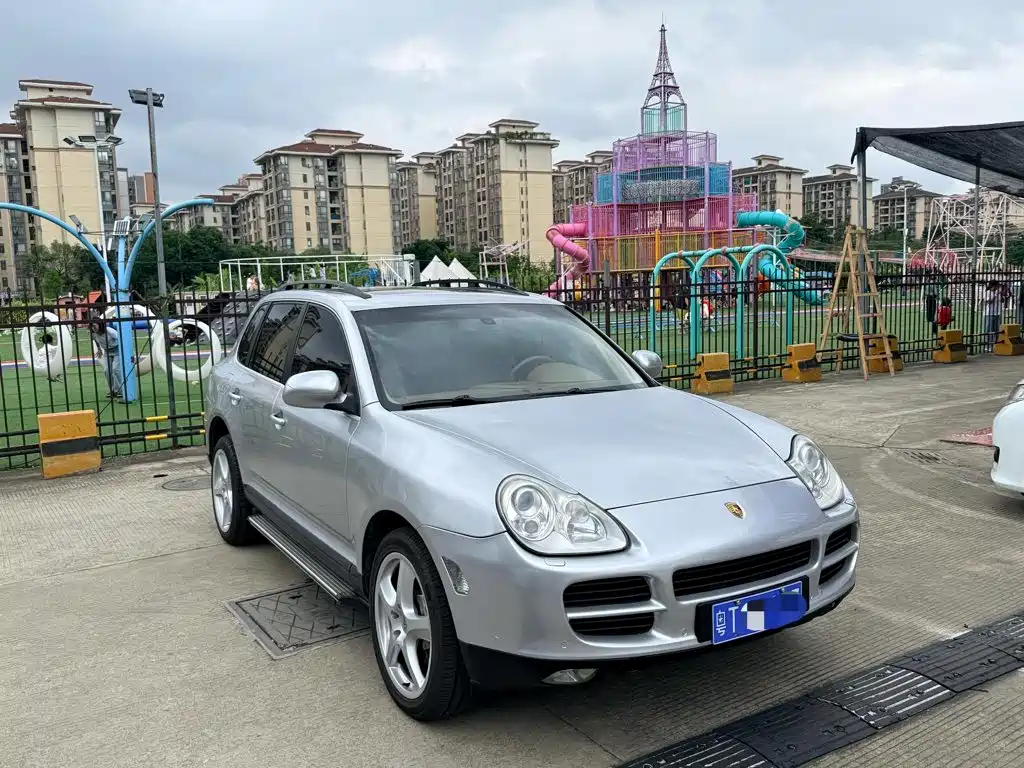 Porsche Cayenne 2006 2006 Cayenne S 4.5L AT