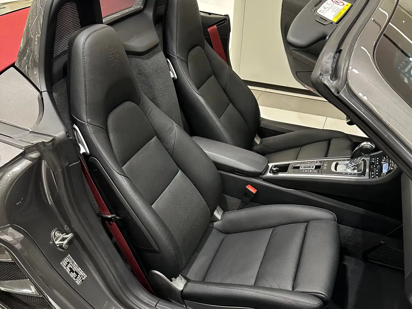 Porsche 718 2018 Boxster 2.0T фото 10