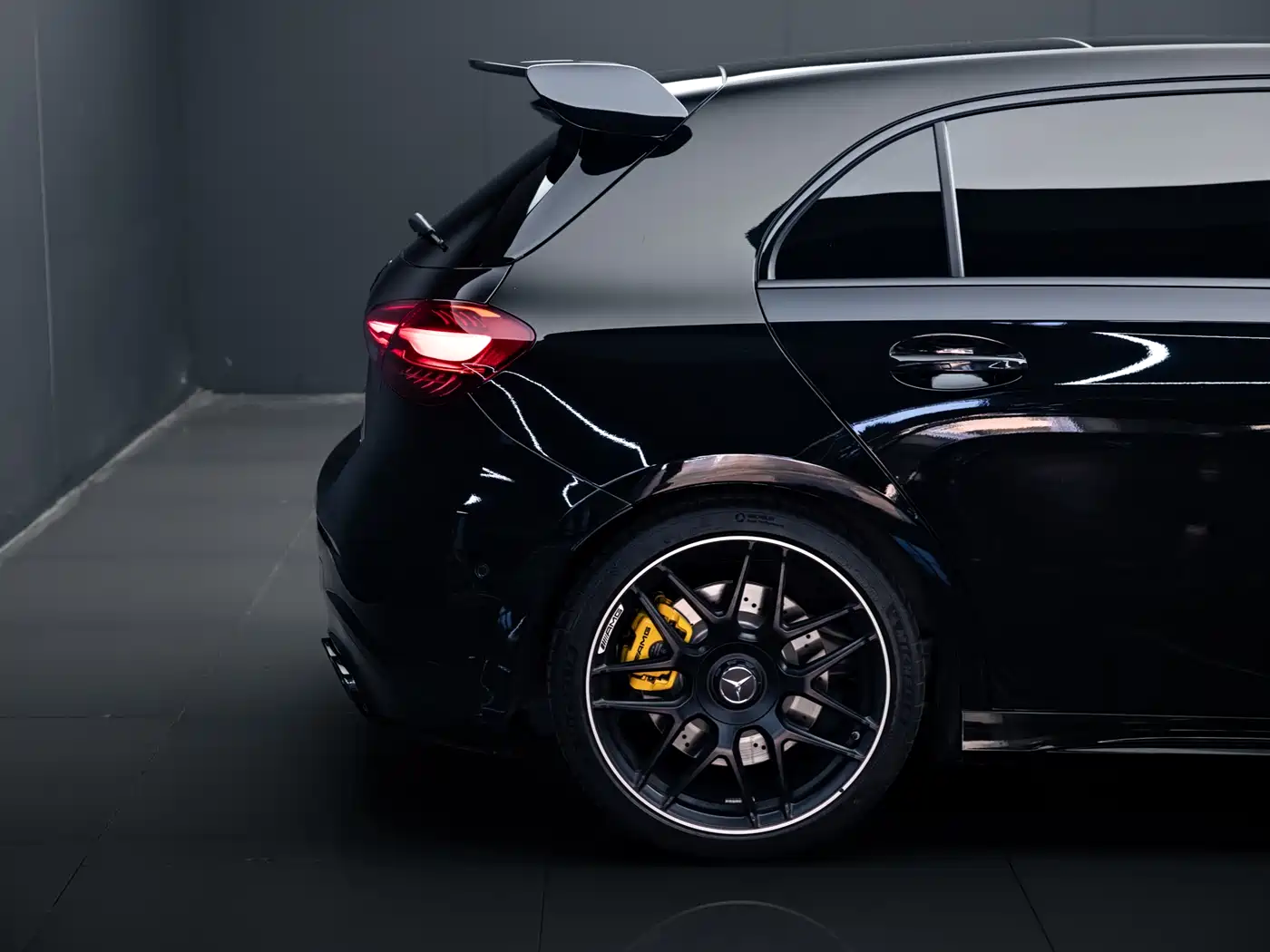 Mercedes-Benz A-Class AMG (Import) 2024 Facelift AMG A 45 S 4MATIC+ фото 33