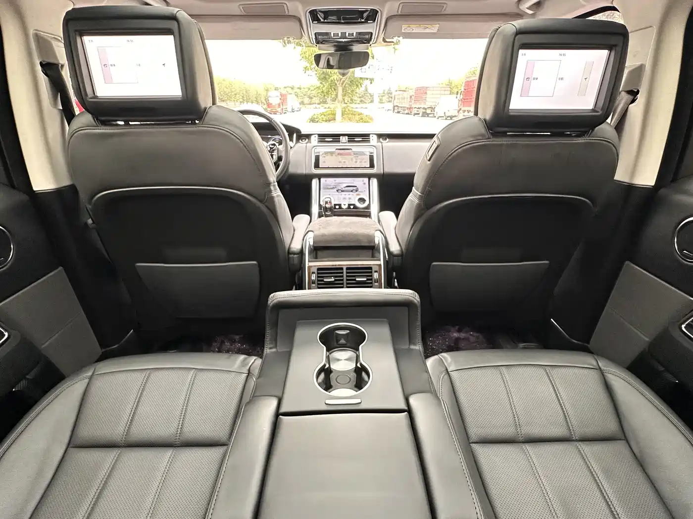 Land Rover Range Rover Sport PHEV 2019 P400e HSE фото 19