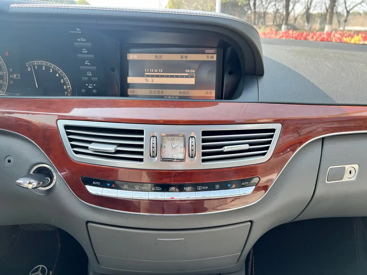 Mercedes-Benz S-Class 2008 S 300 L Premium фото 13