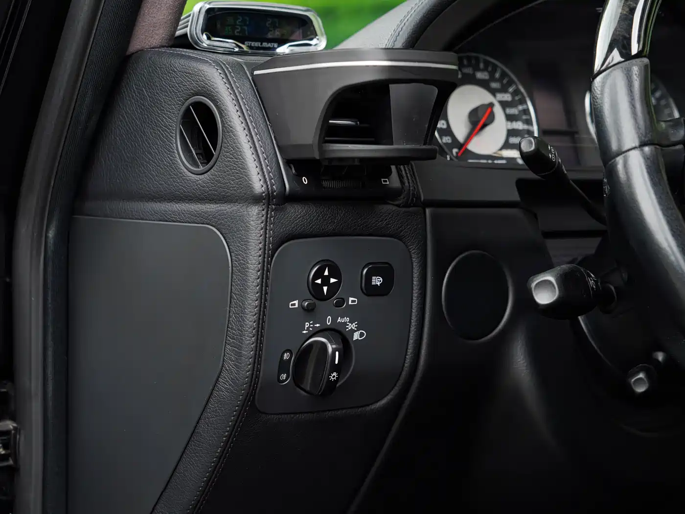 Mercedes-Benz G-Class AMG 2009 AMG G 55 фото 16