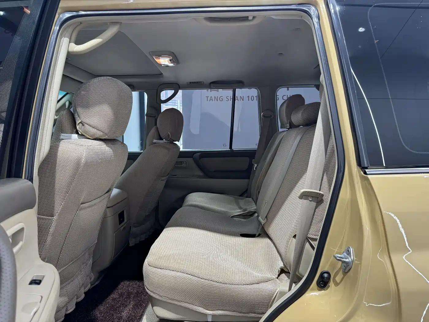 Toyota Land Cruiser 2005 Model 4.7L Automatic VX-R Luxury DVD Edition фото 25