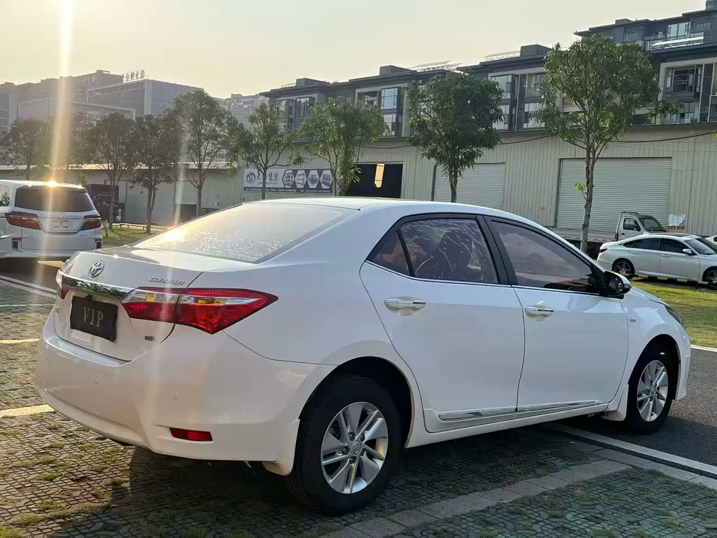 Toyota Corolla 2014 1.6L CVT GL-i фото 58