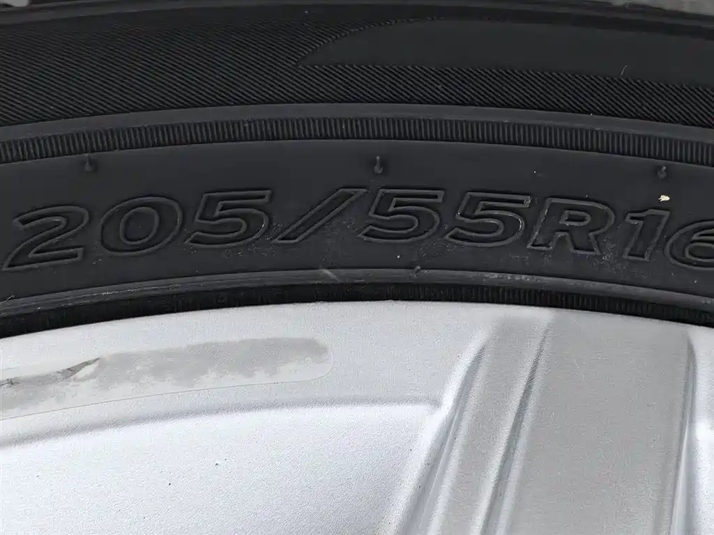 Volkswagen Golf 2018 230TSI Automatic Comfort фото 24