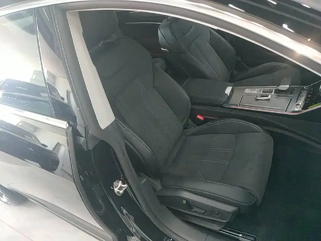Audi A7L 2026 2024 45 TFSI Luxury