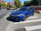 Фото 1 - Honda Civic