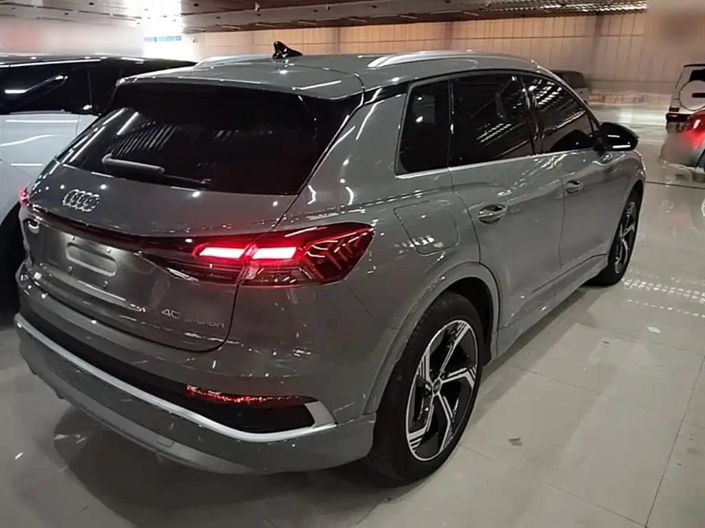 Audi Q4 e-tron 2024 40 e-tron Creation Edition фото 7