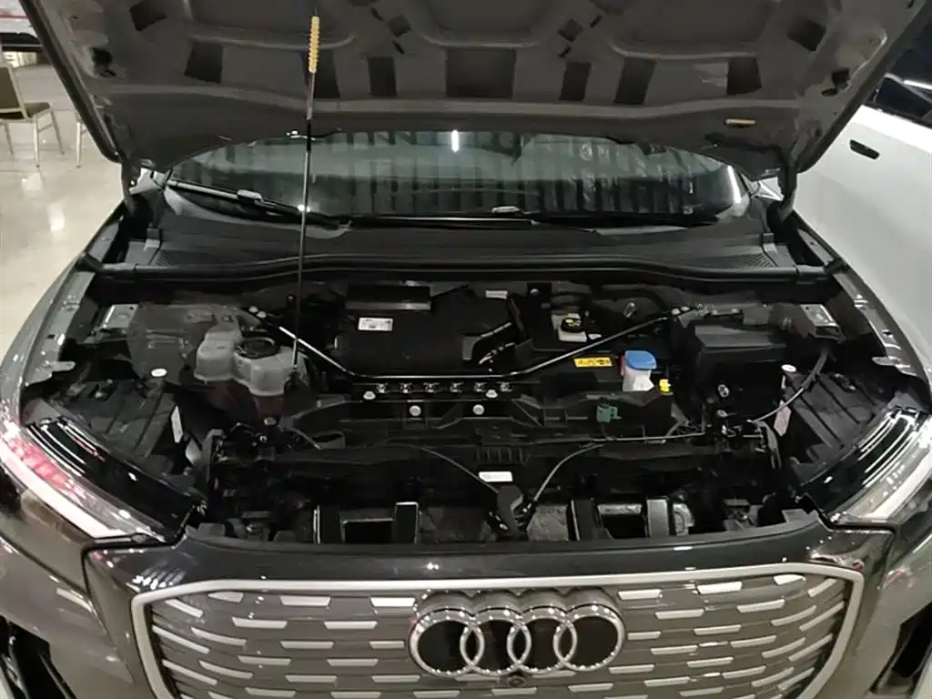 Audi Q4 e-tron 2024 40 e-tron Creation Edition фото 20