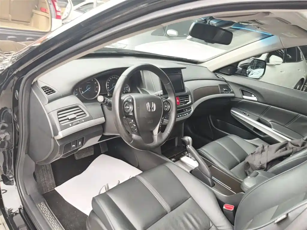 Honda Crosstour 2016 2014 2.4L Luxury Edition