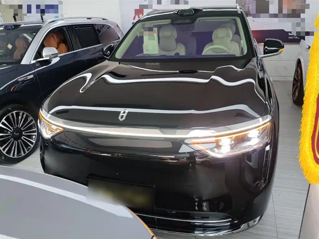 AITO Wenjie AITO M8 2025 Model Extended Range Max Edition 37kWh 6-Seater фото 3