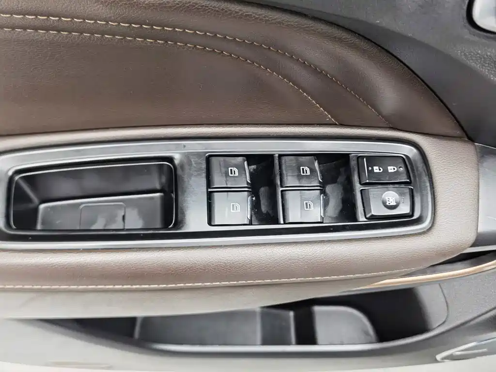 Фото 9 - GAC Trumpchi Trumpchi GS3