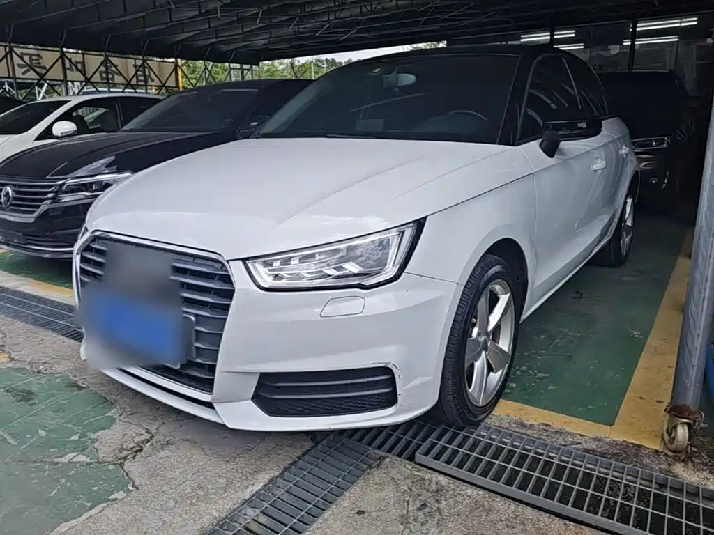 Audi A1 2016 30 TFSI Sportback Design Style Edition