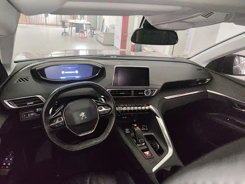 Peugeot 4008 2017 350THP Luxury Edition фото 5