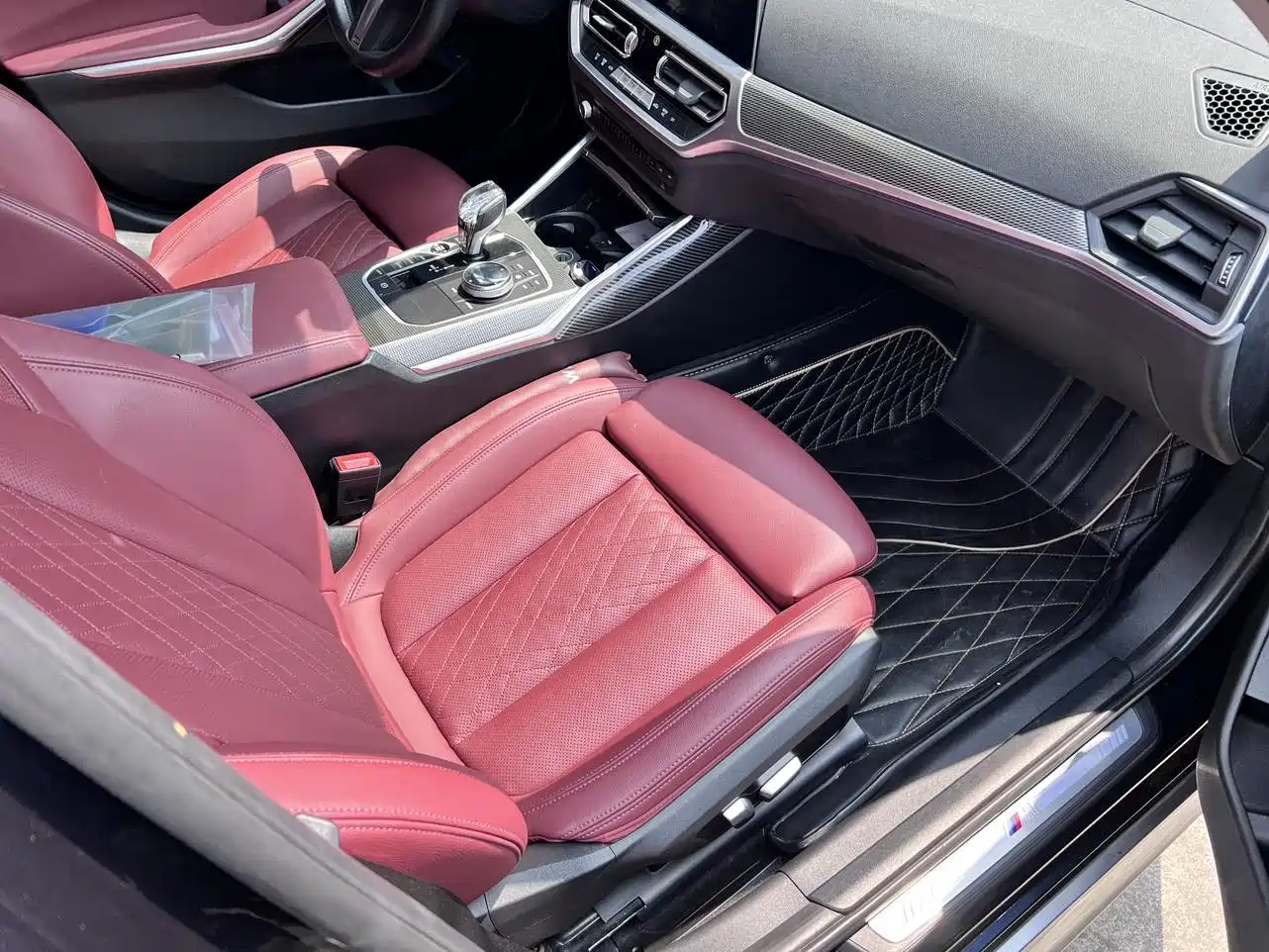 BMW 3 Series 2022 325Li M Sport Shadow Edition фото 15