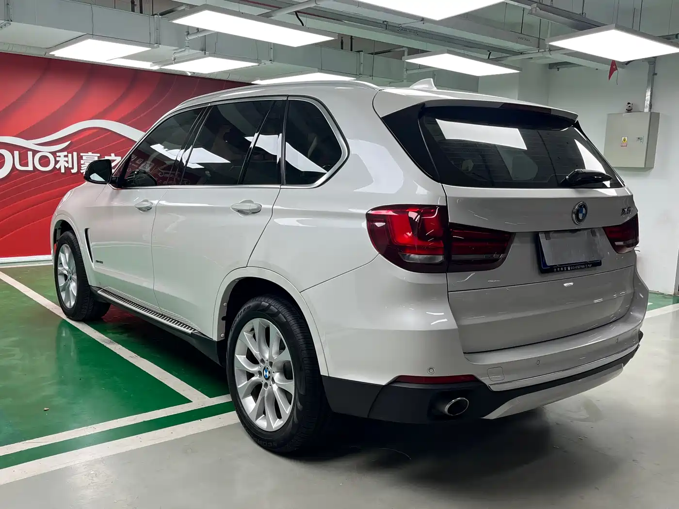 BMW X5 (Import) 2018 xDrive28i фото 7