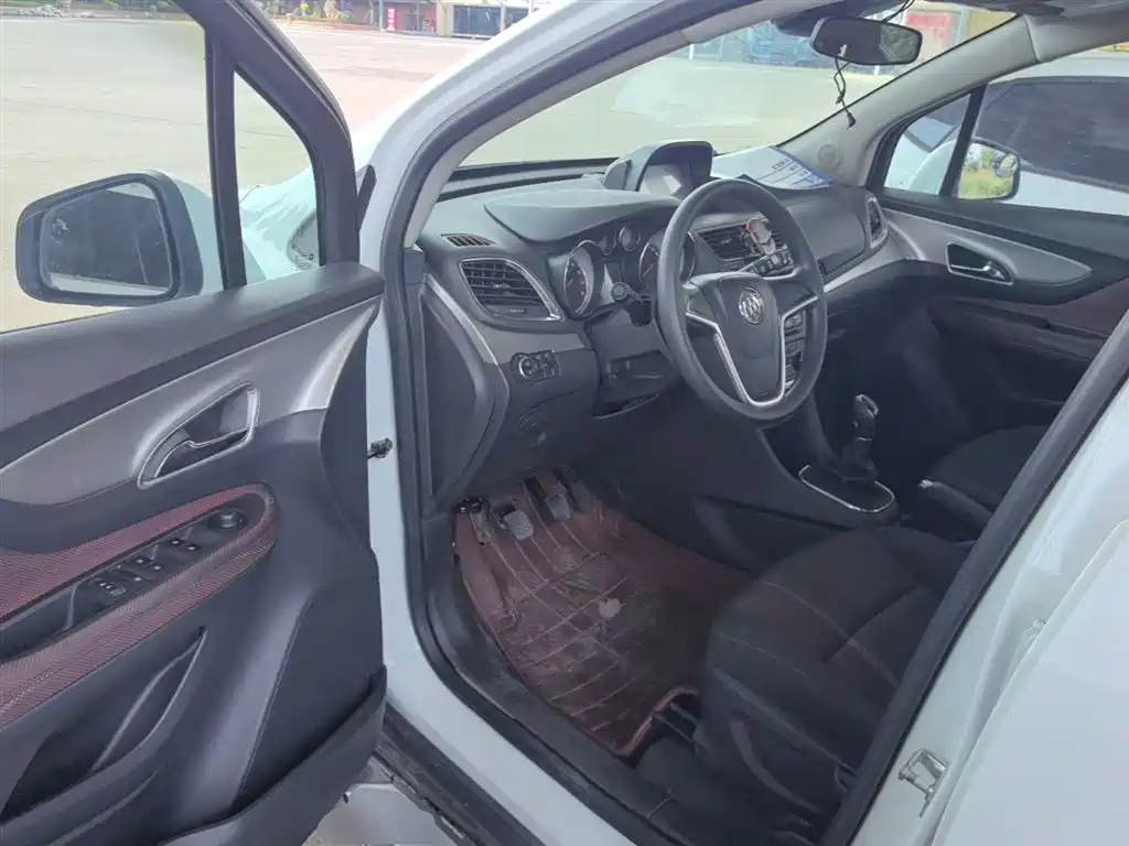 Buick Encore 2015 1.4T Manual 2WD Urban Progressive фото 16