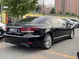 Фото 2 - Lexus LS