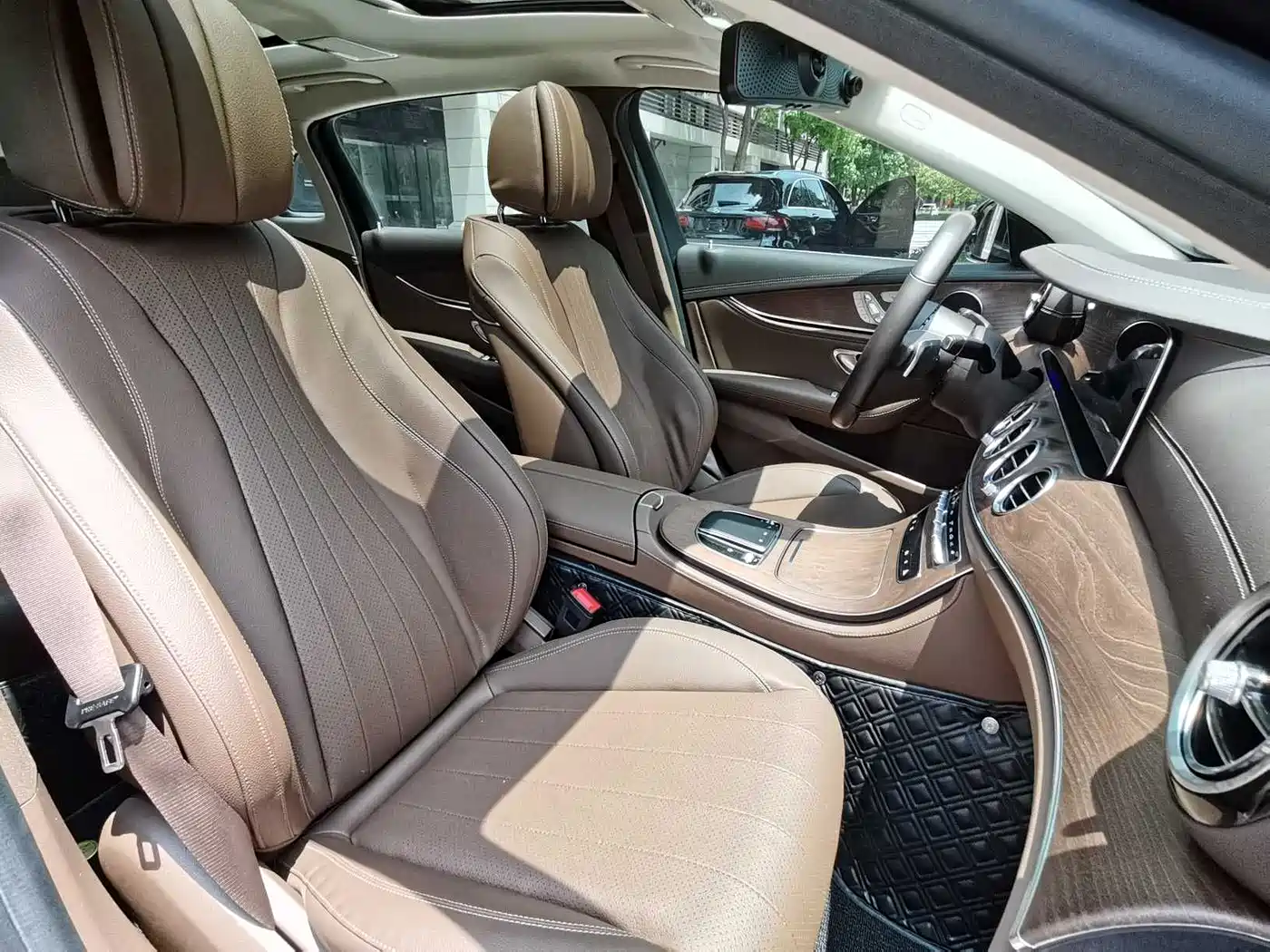 Mercedes-Benz E-Class 2022 Facelift E 300 L Fashion Style фото 16