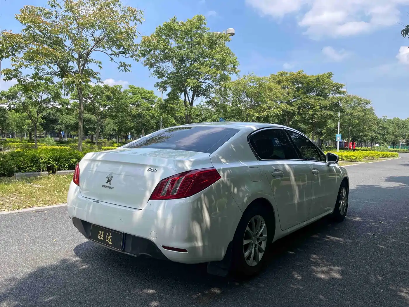 Фото 9 - Peugeot 508