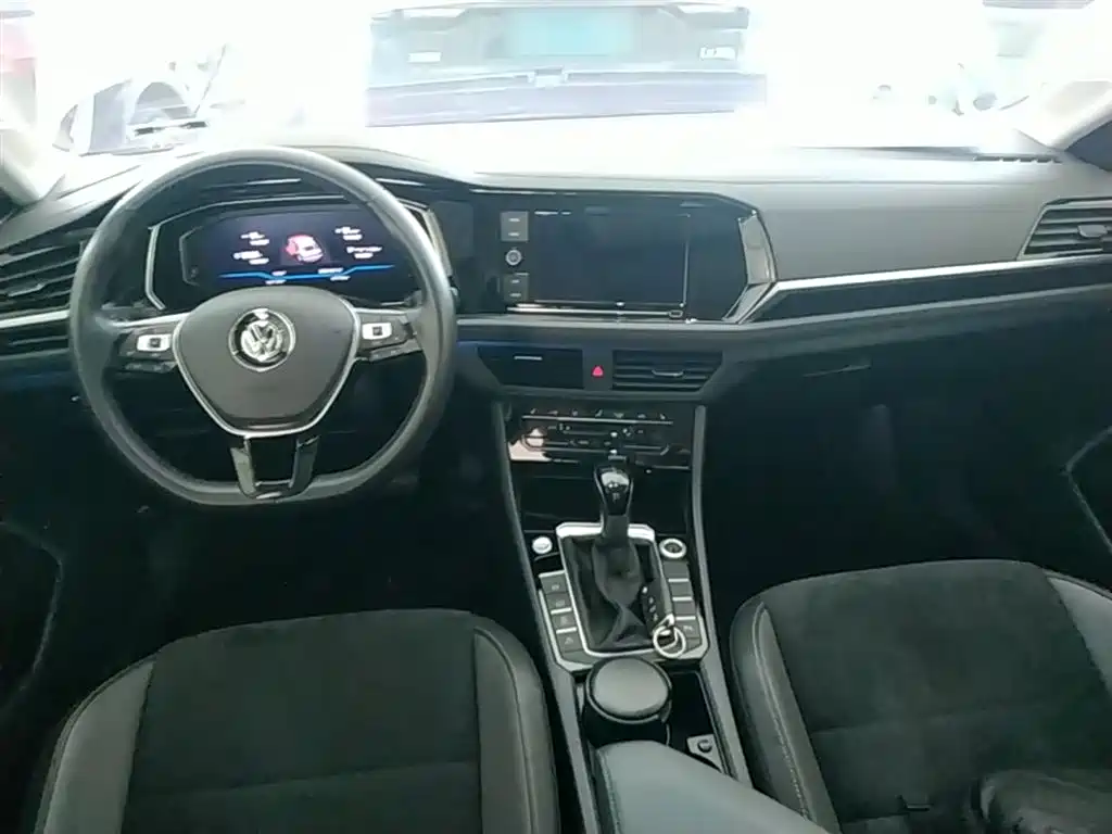 Volkswagen Sagitar 2019 280TSI DSG Luxury Edition China VI фото 6