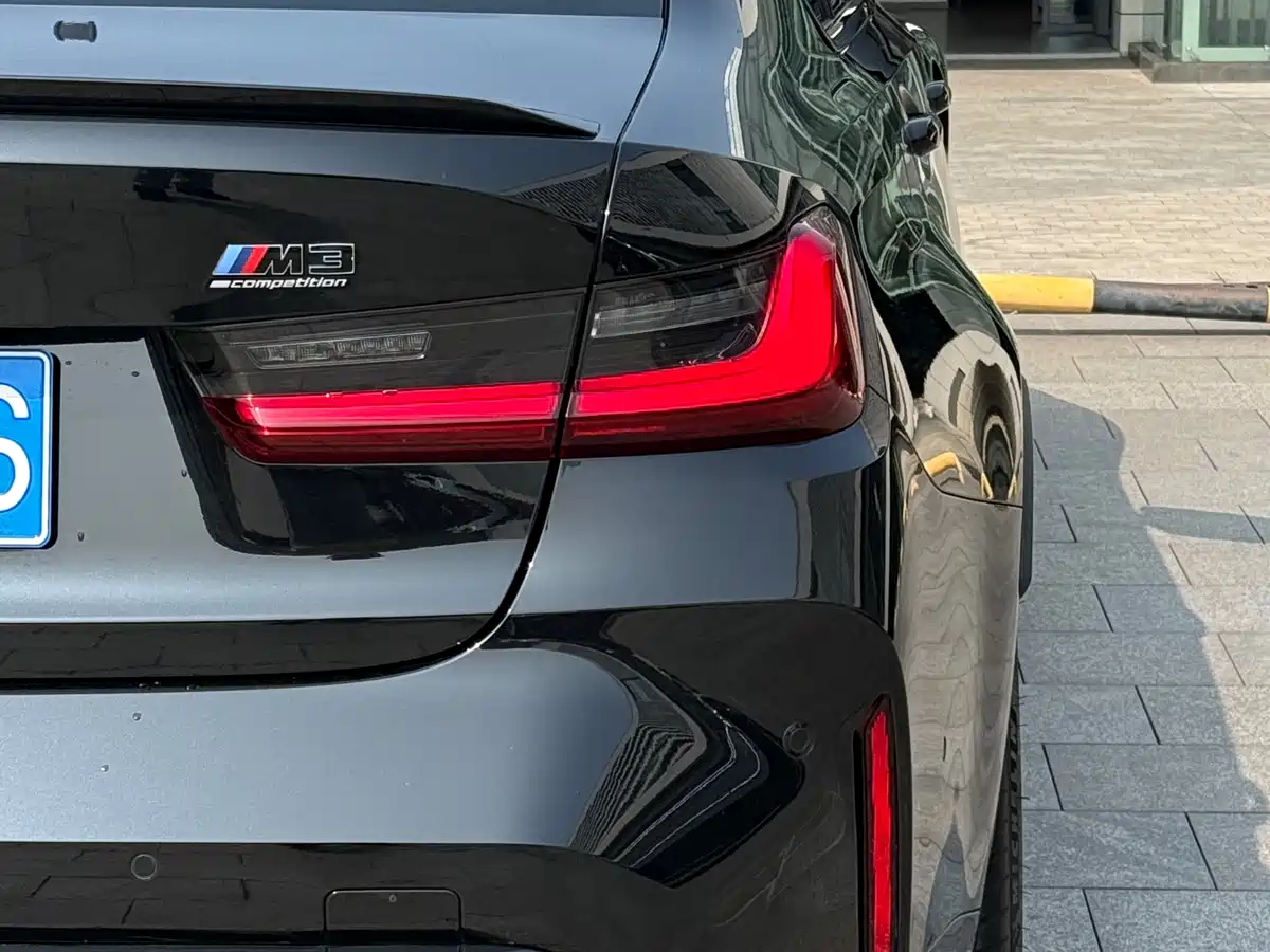 BMW M3 2024 M3 Sedan M xDrive Competition фото 10