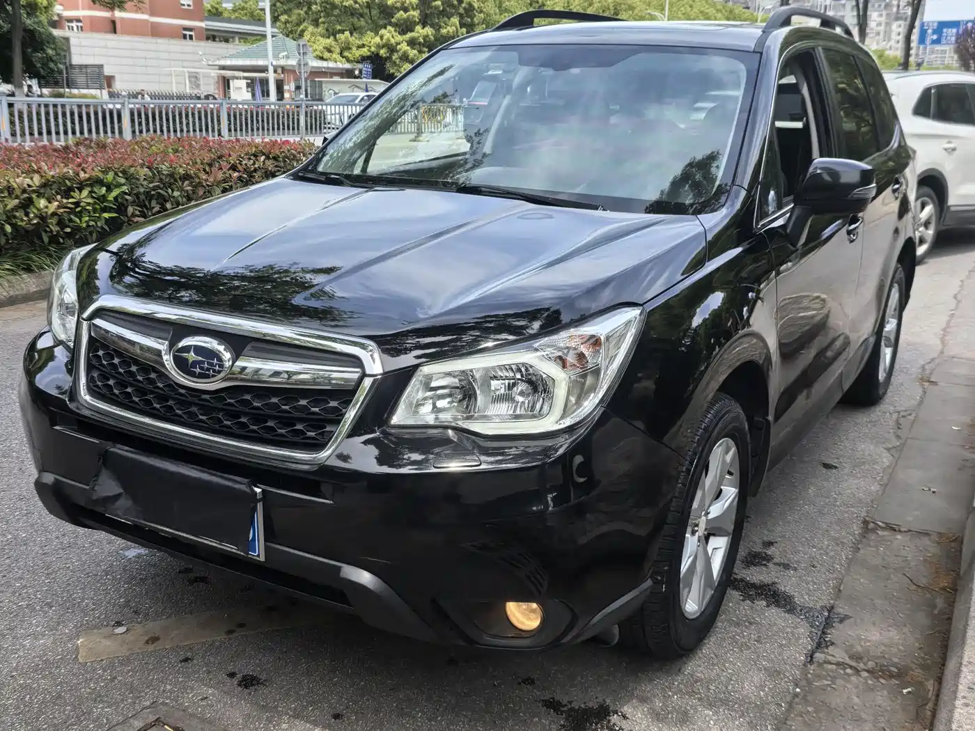 Subaru Forester 2013 2.5i Automatic Luxury Edition фото 3
