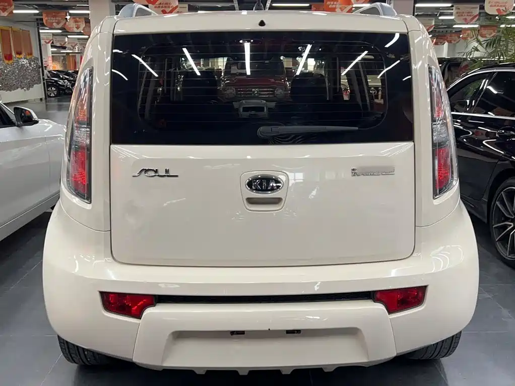 Kia Soul 2015 2013 1.6L MT GL