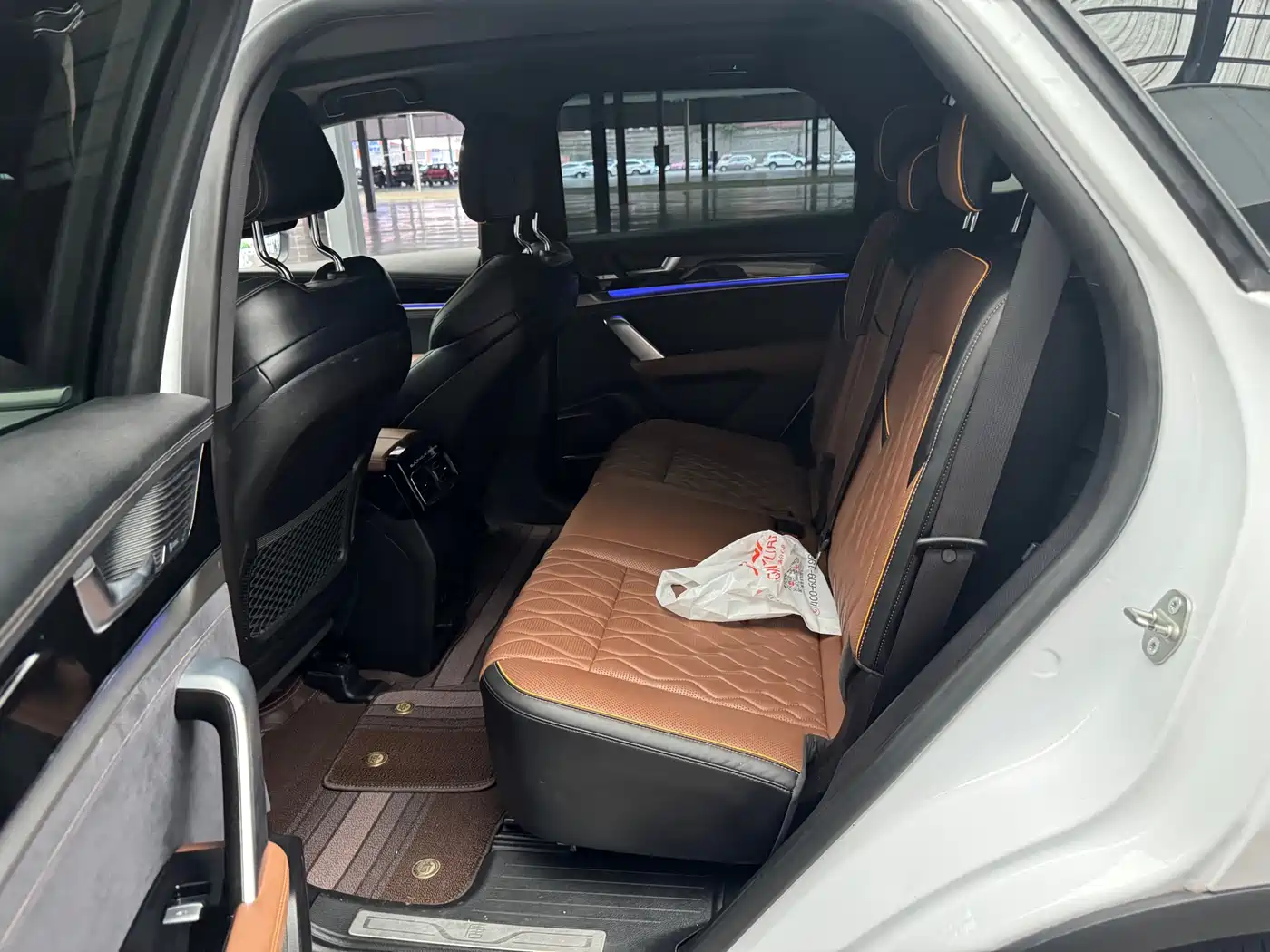BYD Tang New Energy 2021 DM-i 112KM Honor фото 5
