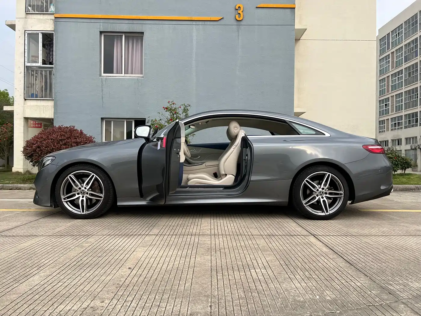 Mercedes-Benz E-Class (Import) 2020 E 260 Coupe фото 4