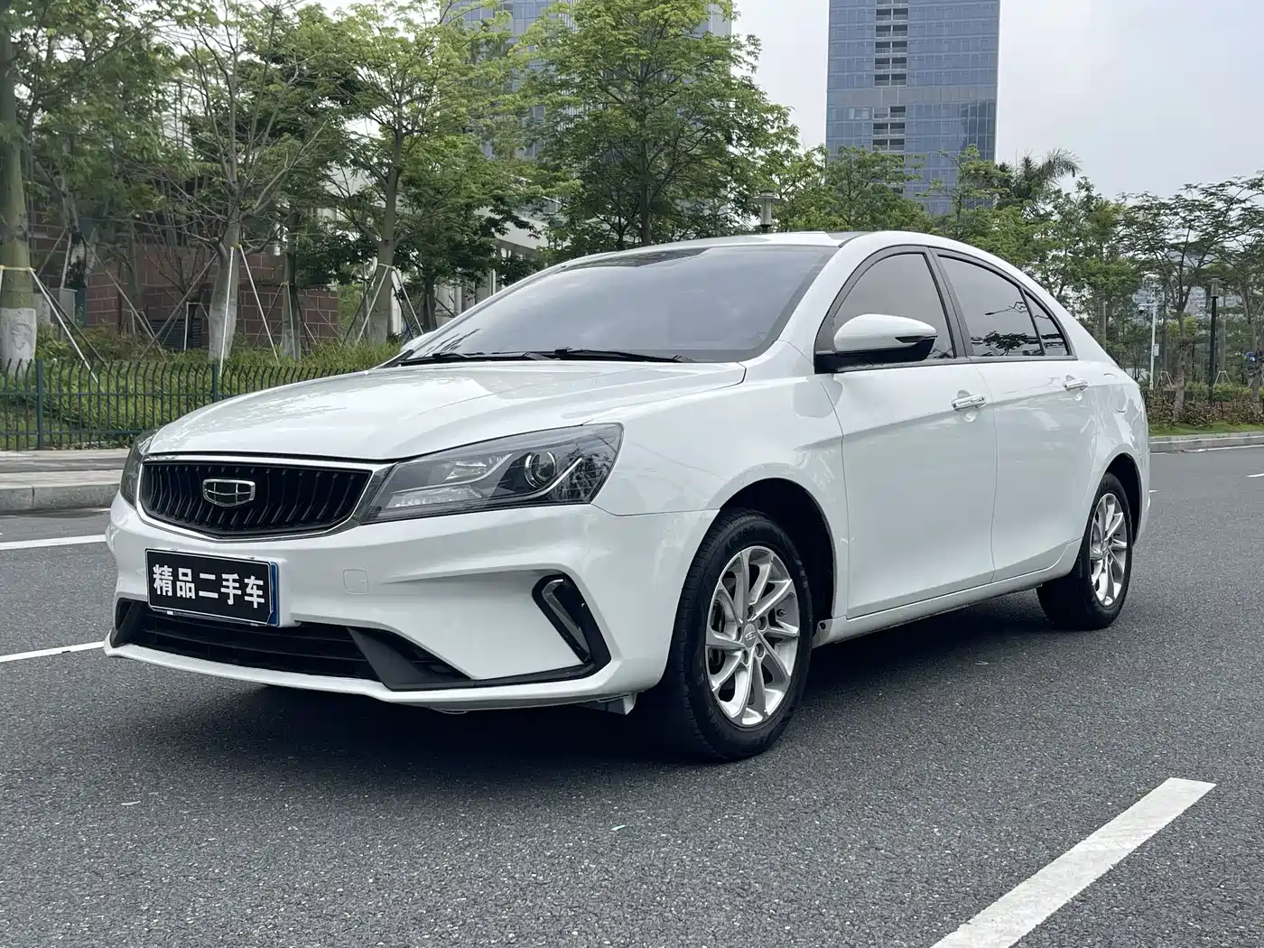 Geely Emgrand 2021 UP 1.5L CVT Luxury