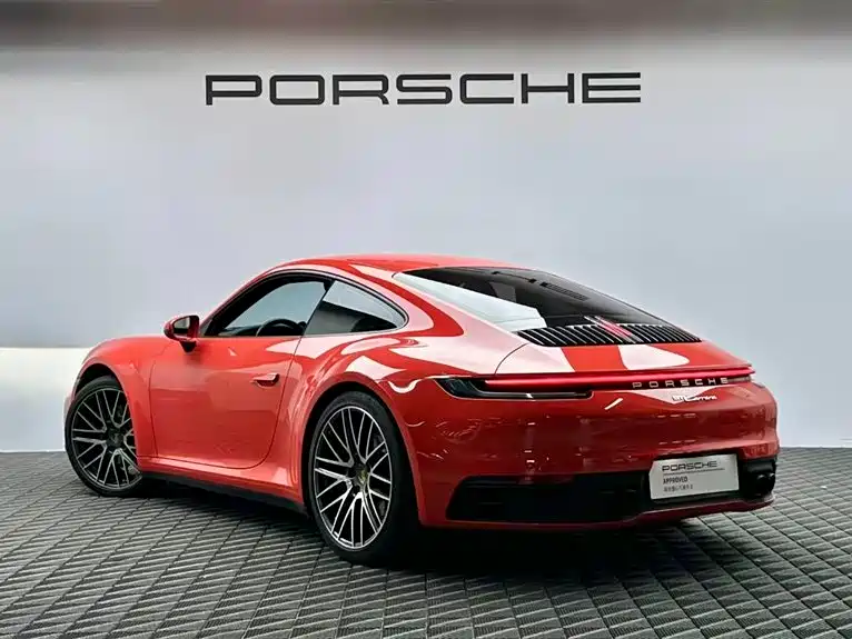 Porsche 911 2022 Carrera 3.0T фото 6