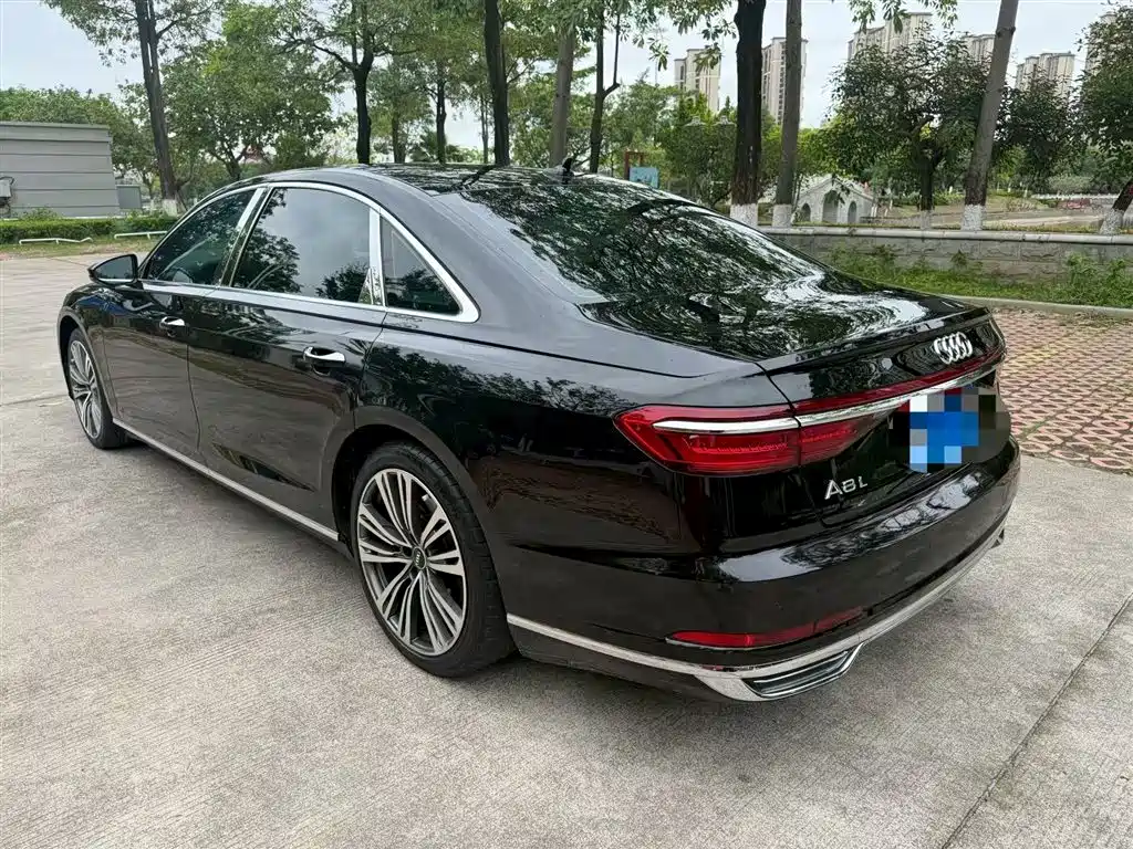Audi A8 2021 A8L 50 TFSI quattro Comfort фото 6