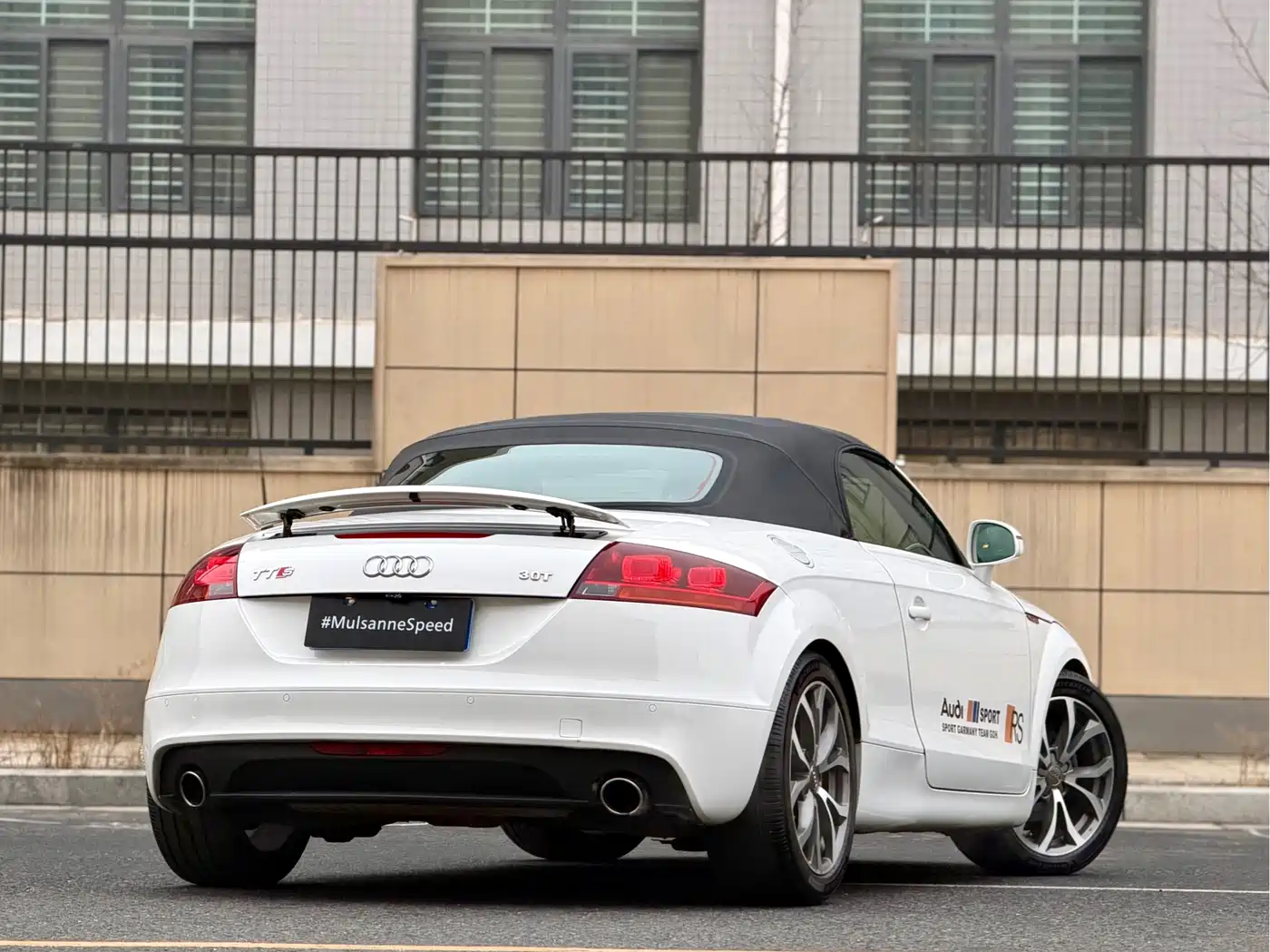Audi TT 2011 TT Roadster 2.0TFSI фото 9