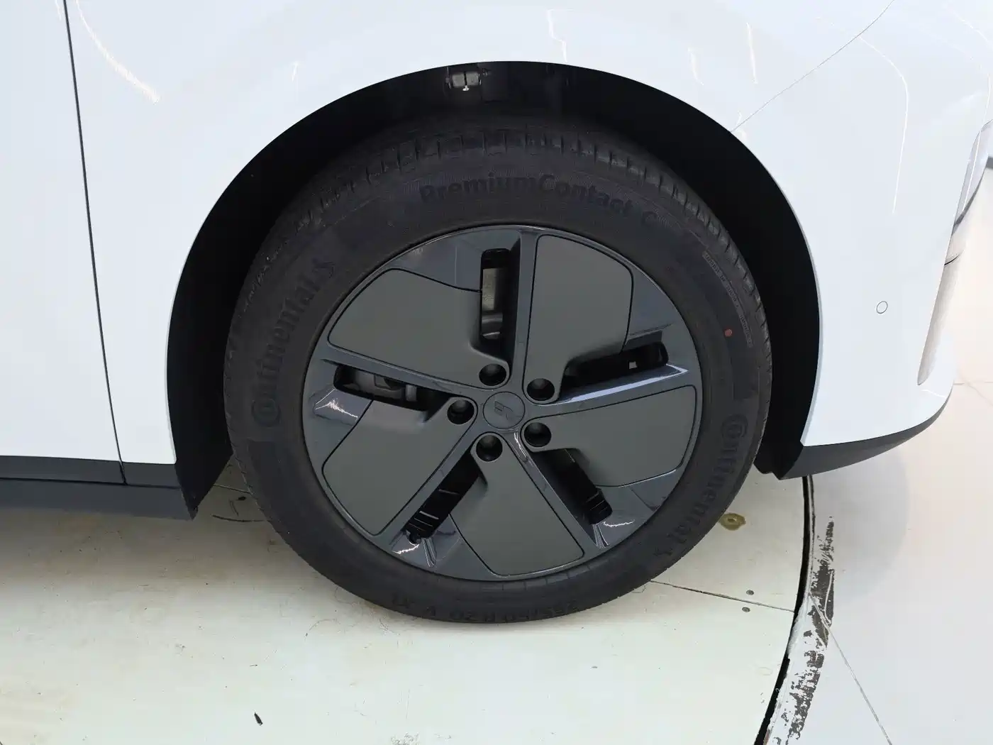 Li Auto Li i8 2026 2025 Standard Edition