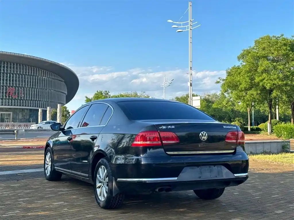 Volkswagen Magotan 2012 1.8TSI Luxury фото 6